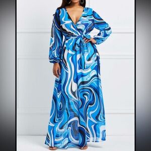Unbranded- Elegant Blue Patterned Maxi Dress